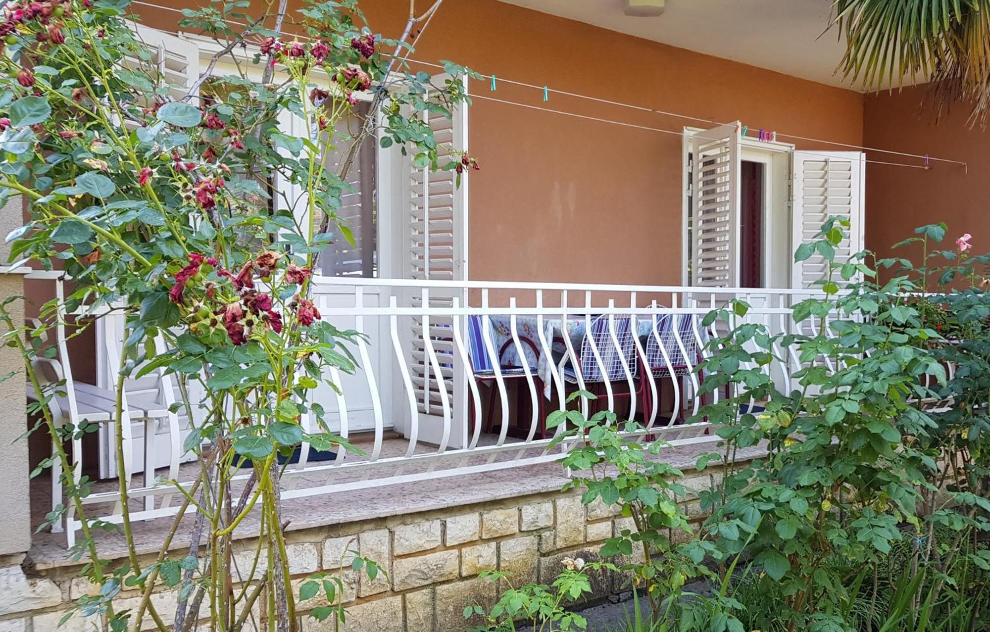 Renata Mare Apartments Rovinj Exterior photo